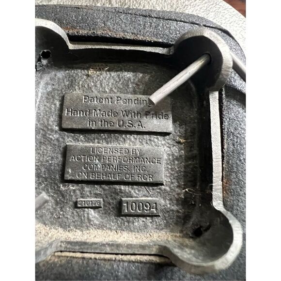 Vintage DALE EARNHARDT #3 1997 Belt Buckle. Hand made in the USA. Beautiful - Picture 3 of 3